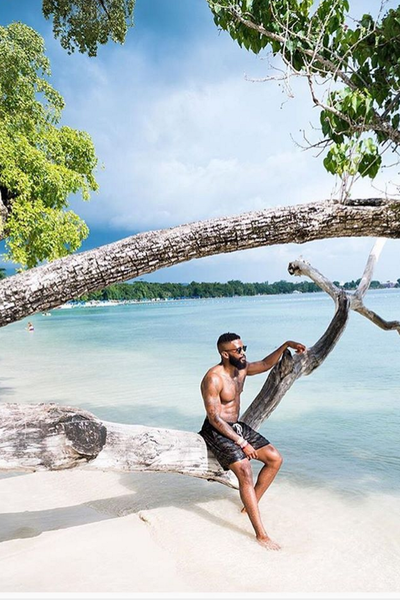 The 15 Best Black Travel Moments You Missed This Week: New Friends In Zanzibar